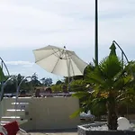 캠프장 Cosy Avec Terrasse A - Emplacement Idyllique - Api-1-52-380