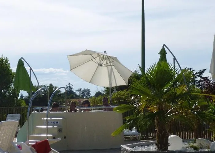 Κάμπινγκ Cosy Avec Terrasse A - Emplacement Idyllique - Api-1-52-380